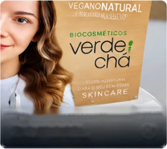 Display de balcão em acrílico para a linha de biocosméticos Verde Chá